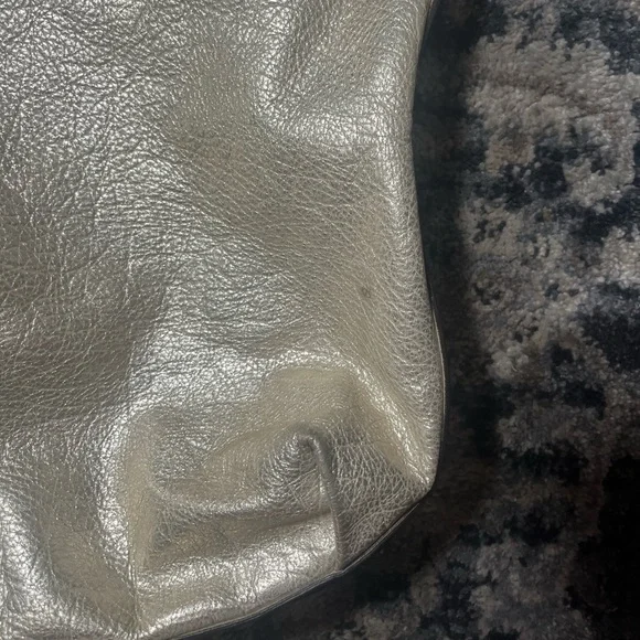 ❤️‍🔥BOGO FREE Authentic Coach Elevated Collette Gold Metallic Leather Bag Tote - Picture 3 of 6